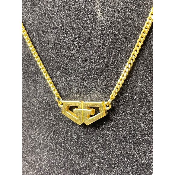 Vintage 1979 Givenchy Gold Plated GG Logo Necklace 15.5 in Women Jewelry COA - Picture 2 of 7